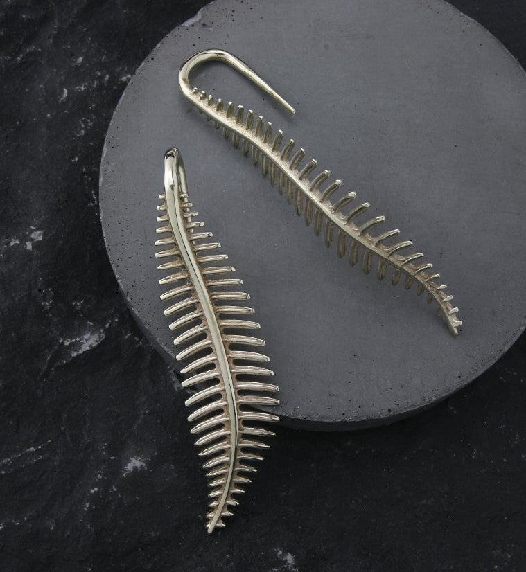 Fern Leaf White Brass Hangers