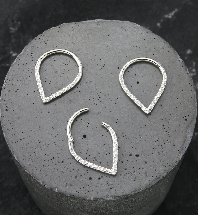Hammered Teardrop Stainless Steel Hinged Segment Ring